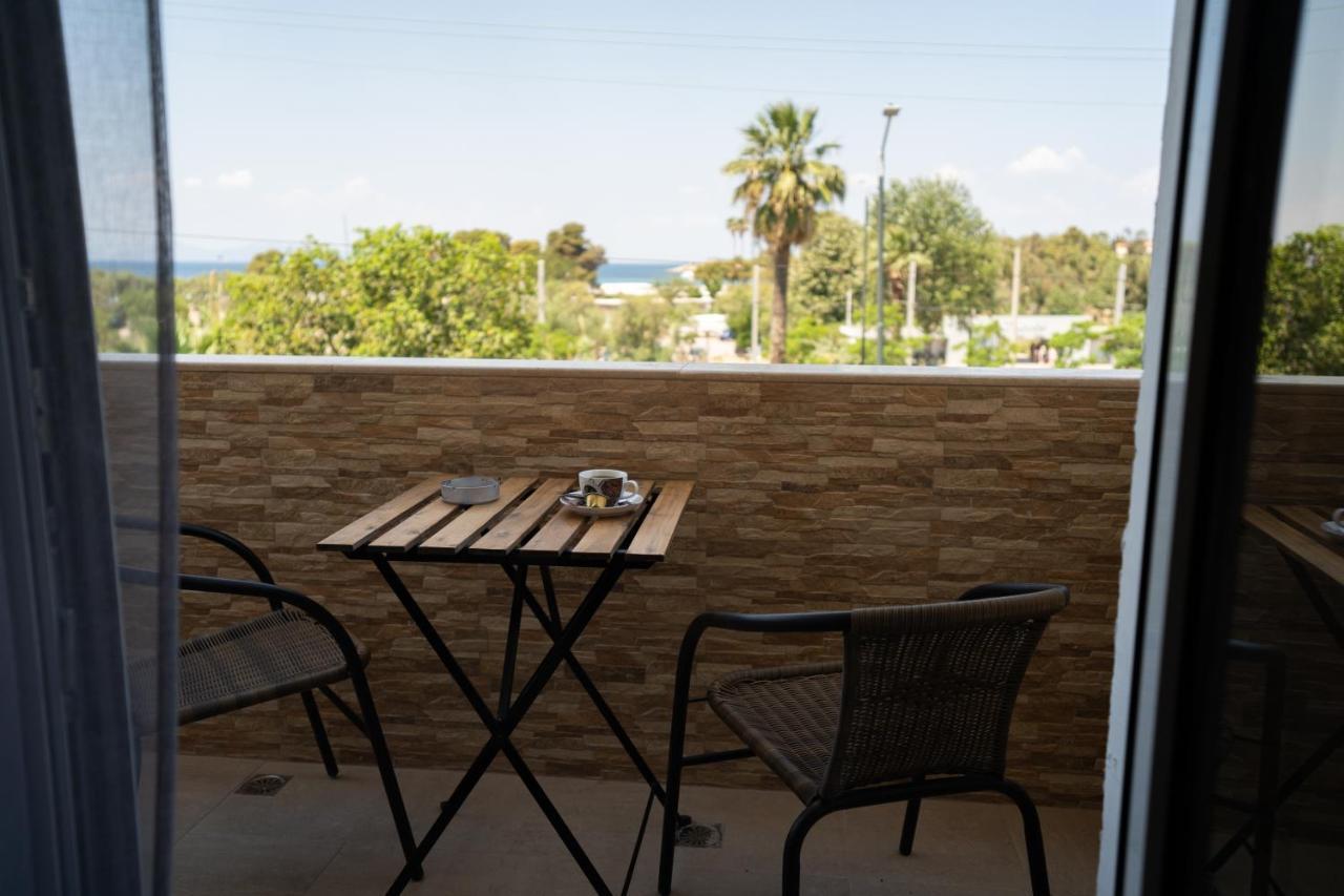 Voúla Parthenis Riviera Hotel מראה חיצוני תמונה