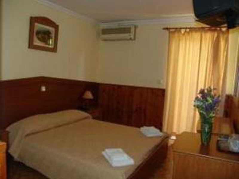 Voúla Parthenis Riviera Hotel מראה חיצוני תמונה